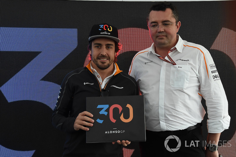 Fernando Alonso, McLaren celebrates his 300th GP with Eric Boullier, McLaren Racing Director