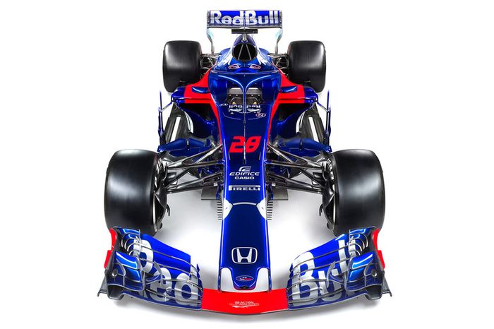 Presentación del Toro Rosso STR13
