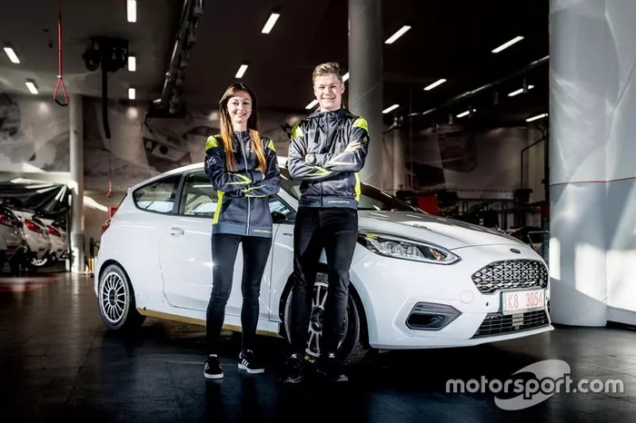 Jindřiška Žáková ed Erik Cais, Orsak Rally Sport, Ford Fiesta R2