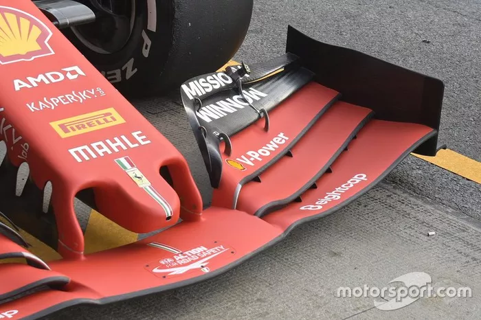 Ferrari SF90