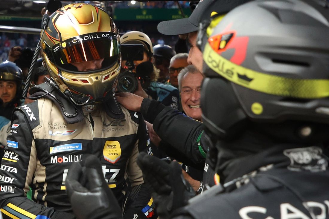 #38 Cadillac Hertz Team Jota Cadillac V-Series.R: Earl Bamber