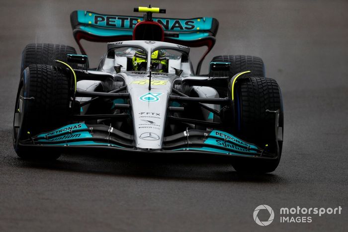 Lewis Hamilton, Mercedes W13