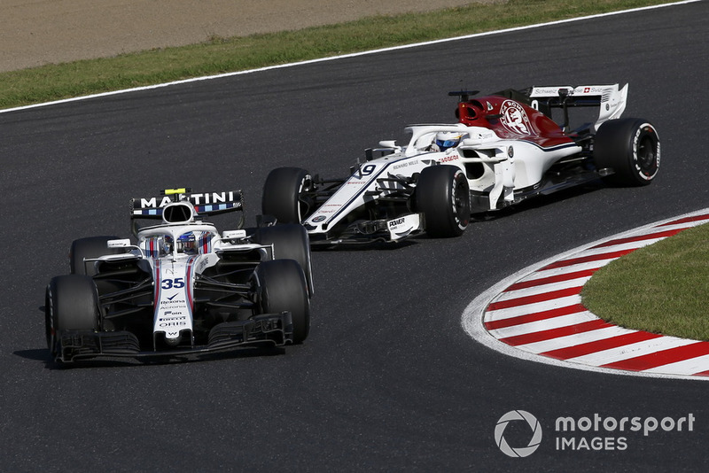 Sergey Sirotkin, Williams FW41 and Marcus Ericsson, Sauber C37