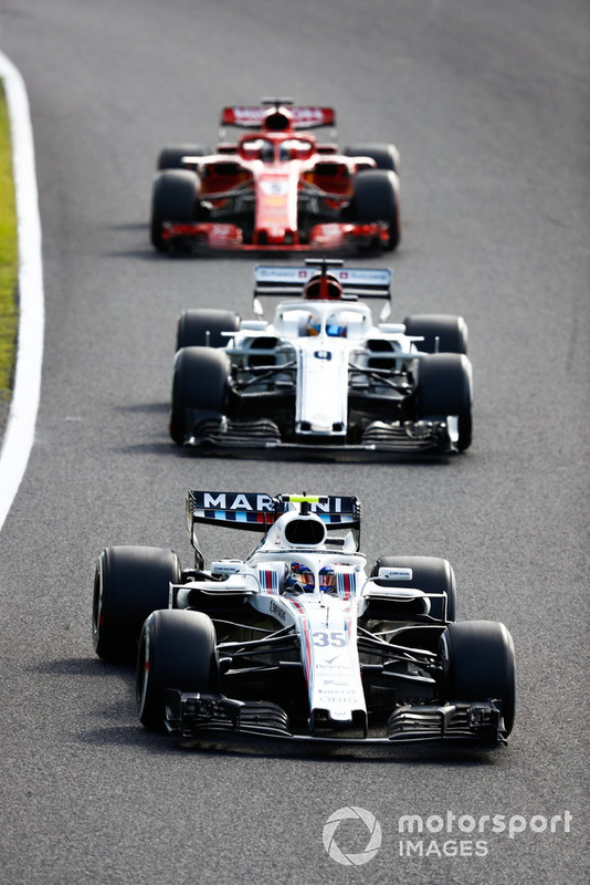 Sergey Sirotkin, Williams FW41, Marcus Ericsson, Sauber C37, Sebastian Vettel, Ferrari SF71H