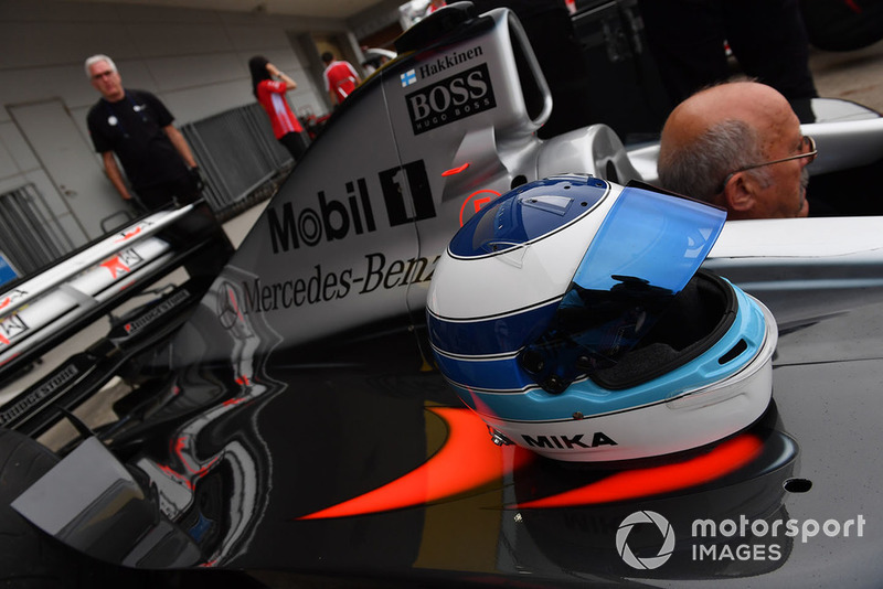 Mika Häkkinen im McLaren-Mercedes MP4-13 von 1998