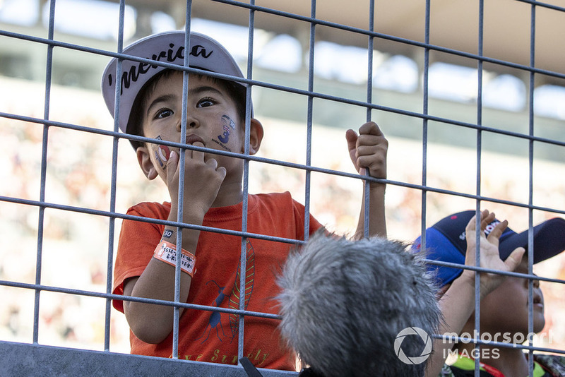 Young fan