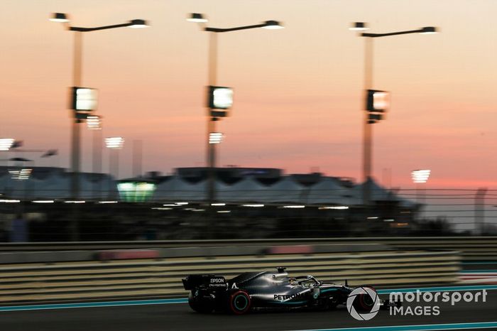 Lewis Hamilton, Mercedes AMG F1 W10 