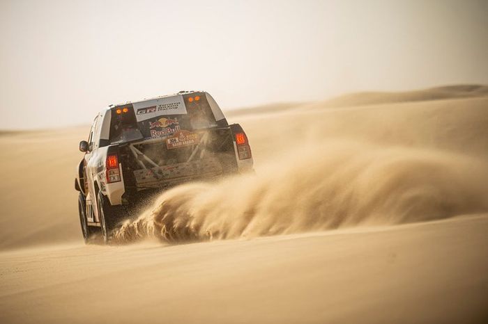 #304 Toyota Gazoo Racing: Giniel De Villiers, Alex Haro Bravo