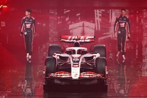 Oliver Bearman, Haas F1 Team, Haas VF-25, Esteban, Haas F1 Team
