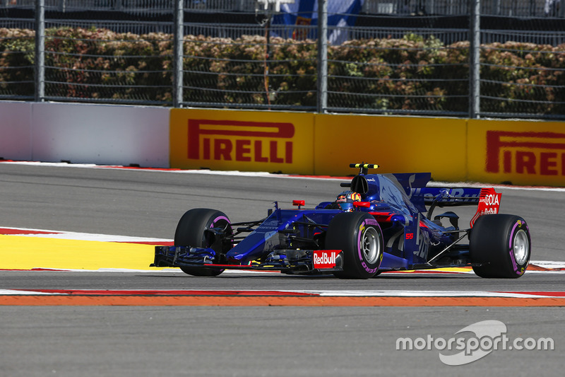 Карлос Сайнс, Toro Rosso Renault