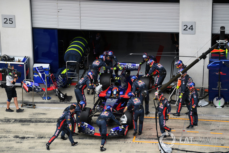 The car of race retiree Carlos Sainz Jr., Scuderia Toro Rosso STR12