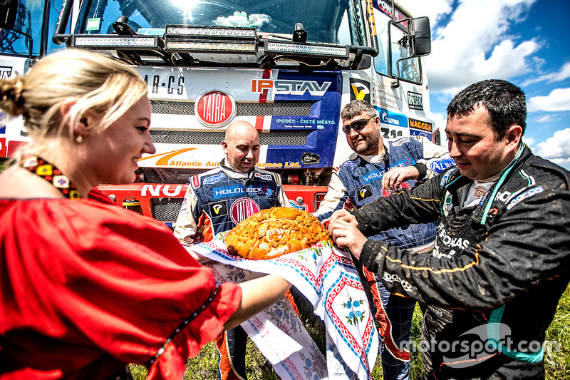 #311 TATRA BUGGYRA Racing: Martin Kolomy, Jiri Stross, Michal Ernst and Dariusz Rodewald, Team De Ro