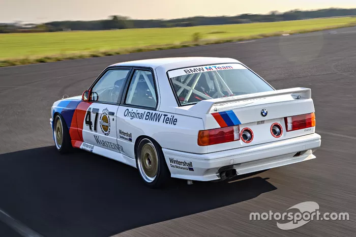 BMW M3 DTM E30