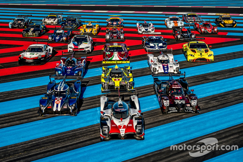 Gruppenfoto: WEC-Autos 2018