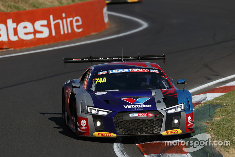 #74 Audi Sport Customer Racing Audi R8 LMS: Christopher Mies, Christopher Haase, Markus Winkelhock