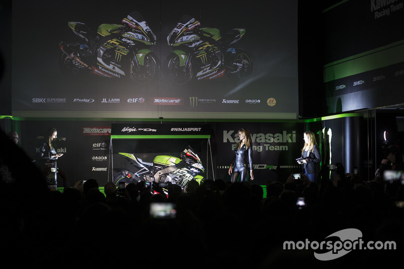 Kawasaki ZX-10RR launch