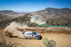 Dani Sordo, Carlos Del Barrio, Hyundai Motorsport Hyundai i20 Coupe WRC