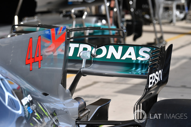 Mercedes-Benz F1 W08 rear wing detail