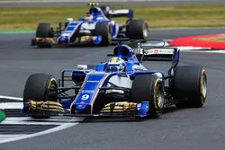 Marcus Ericsson, Sauber C36, Pascal Wehrlein, Sauber C36