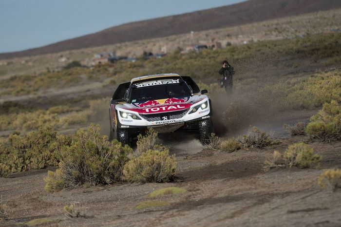 #300 Peugeot Sport Peugeot 3008 DKR: Stéphane Peterhansel, Jean-Paul Cottret