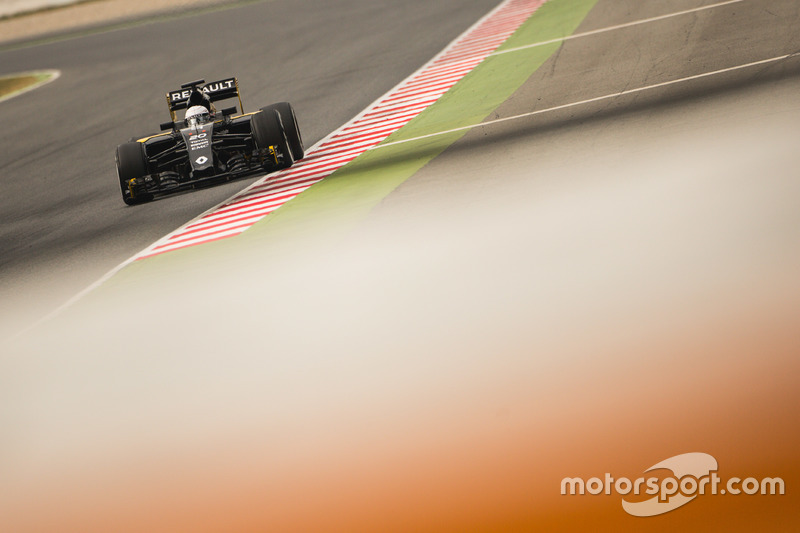 Kevin Magnussen Renault Sport F1 Team RS16