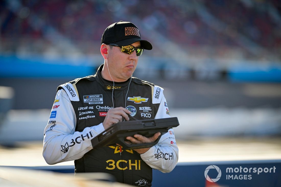 Kyle Busch, Richard Childress Racing, 3CHI Chevrolet Camaro
