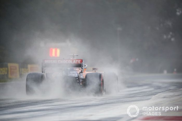 Carlos Sainz Jr., McLaren MCL34