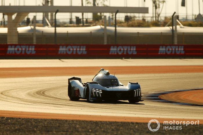 #93 Peugeot Totalenergies Peugeot 9X8: Mikkel Jensen, Nico Muller, Jean-Eric Vergne