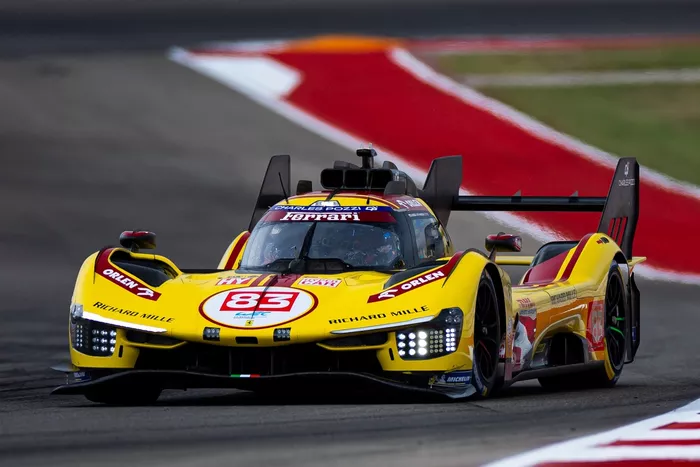 #83 AF Corse Ferrari 499P Robert Kubica, Yifei Ye, Philip Hanson