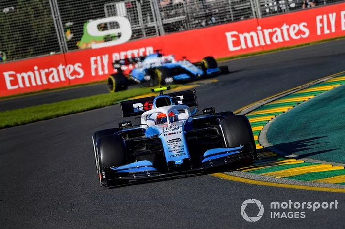 Robert Kubica, Williams FW42,  George Russell, Williams Racing FW42