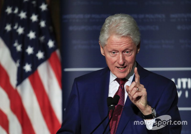 В США прошли президентские выборы – победу на них одержал Билл Клинтон