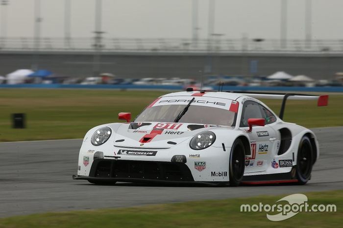 #911 Porsche GT Team Porsche 911 RSR: Matt Campbell, Nick Tandy, Frederic Makowiecki