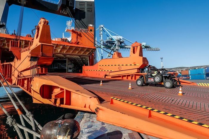 Embarque en Marsella del Dakar 2020