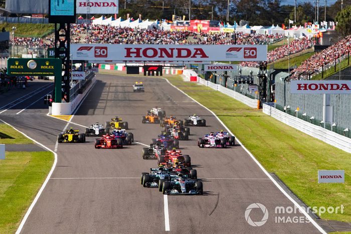 Lewis Hamilton, Mercedes AMG F1 W09 EQ Power+, Valtteri Bottas, Mercedes AMG F1 W09 EQ Power+, Max Verstappen, Red Bull Racing RB14, Kimi Raikkonen, Ferrari SF71H.