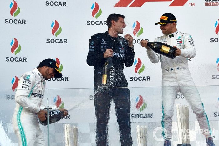 Lewis Hamilton, Mercedes AMG F1, Valtteri Bottas, Mercedes AMG F1