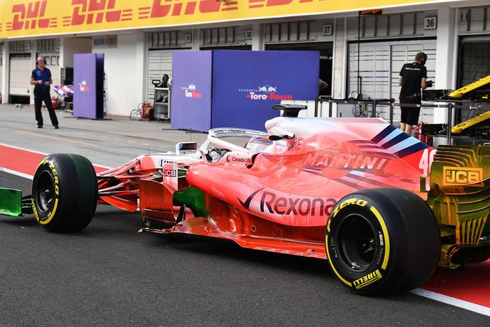 Robert Kubica, Williams FW41, con parafina en todo el coche