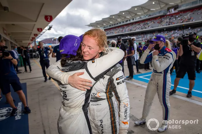 Jamie Chadwick, Alice Powell 