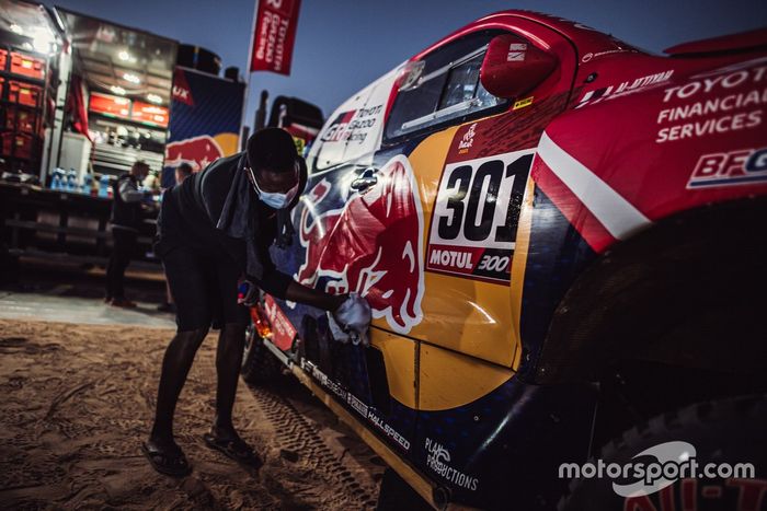 #301 Toyota Gazoo Racing: Nasser Al-Attiyah, Matthieu Baumel