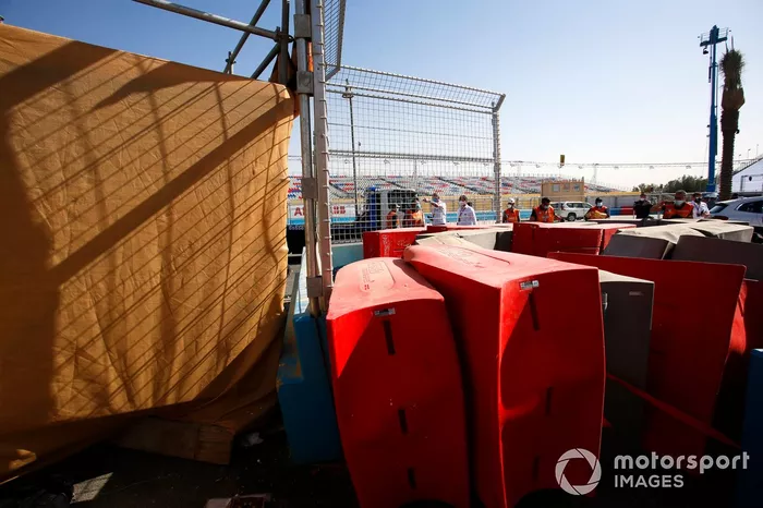 Barreras de seguridad en Ad Diriyah