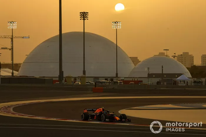 Sergio Pérez, Red Bull Racing RB16B
