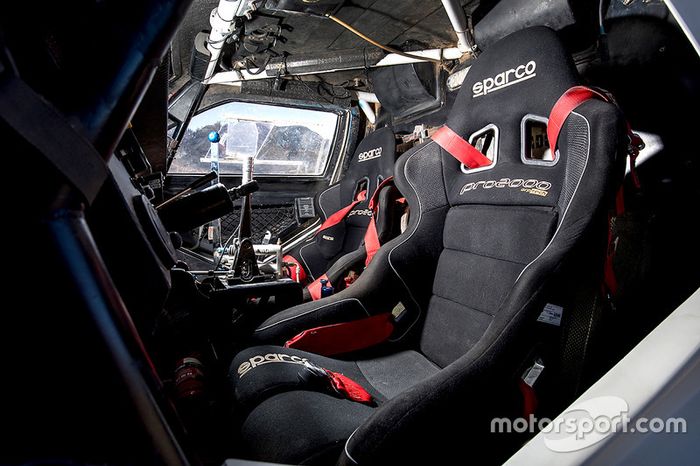 SsangYong Tivoli DKR