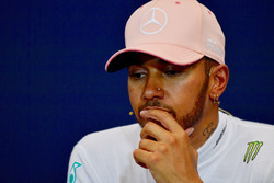 Lewis Hamilton, Mercedes-AMG F1 basın toplantısında