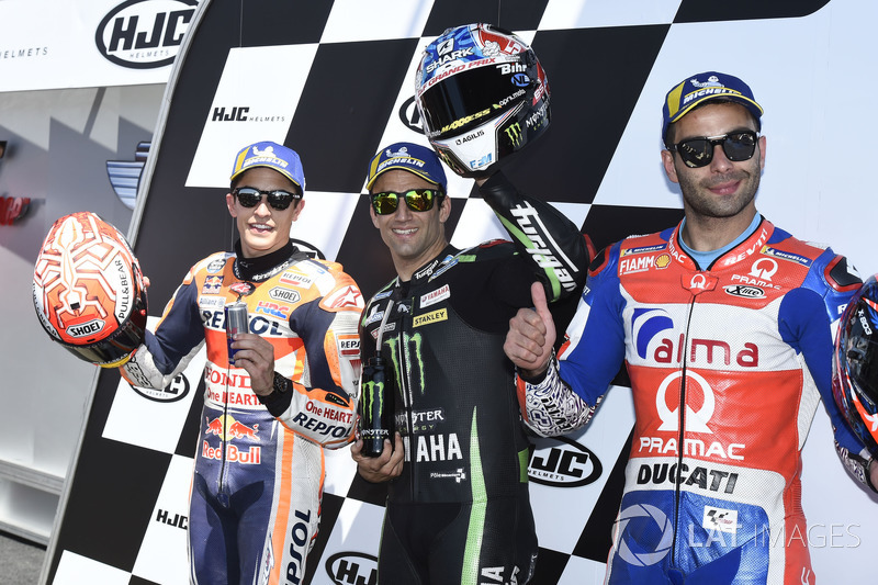 Ganador de la pole Zarco, Monster Yamaha Tech 3, segundo Marc Marquez, Repsol Honda Team, tercero Danilo Petrucci, Pramac Racing