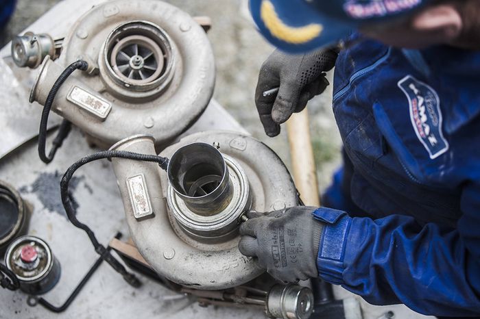 Team Kamaz Master en el vivac