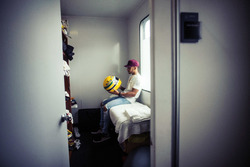 Lewis Hamilton, Mercedes-Benz con el casco de Ayrton Senna