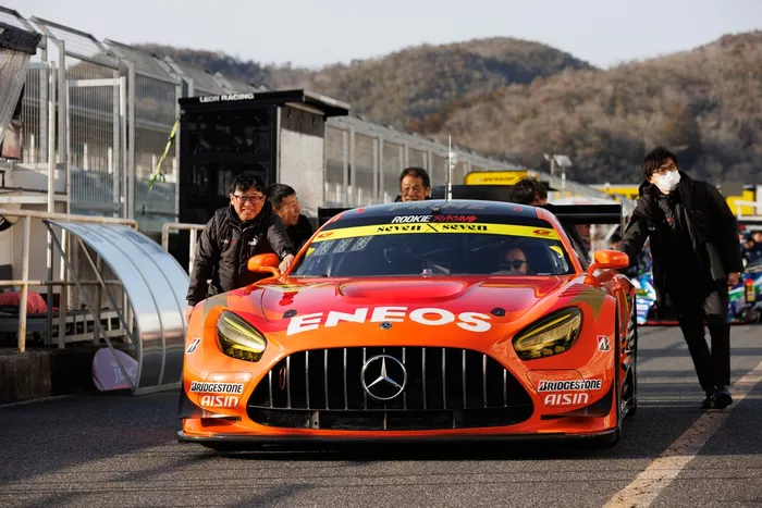 #32 ENEOS X PRIME AMG GT3