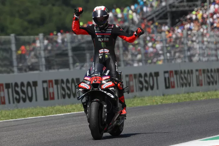 Marco Bezzecchi, Aprilia Racing
