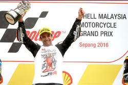 Podium : Johann Zarco, Ajo Motorsport, fête sa victoire en course et le titre de Champion du monde