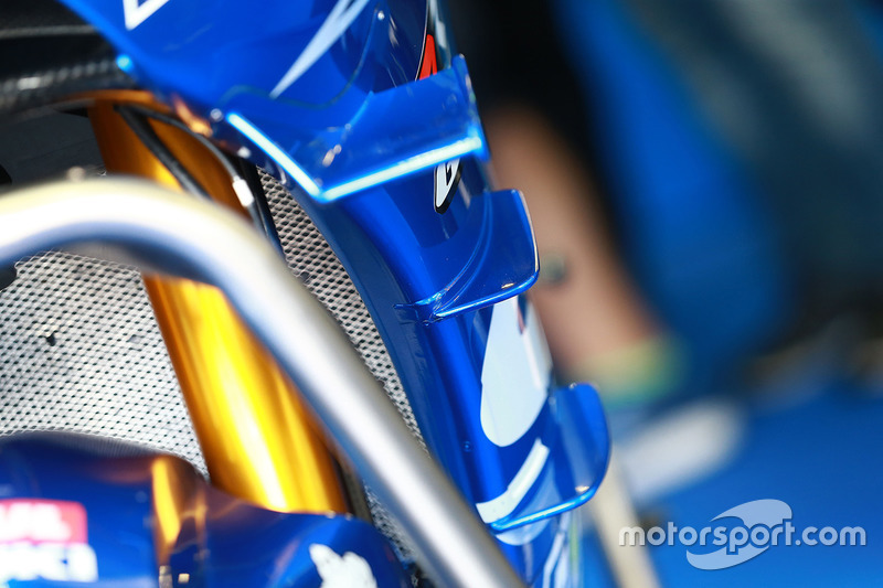 2016 - Suzuki
