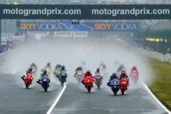 Start zum ersten Rennen in der Geschichte der MotoGP-Klasse